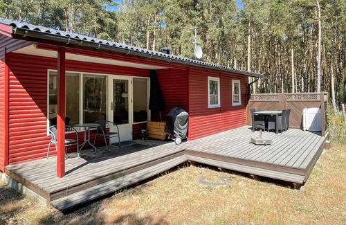Pedersker House | Nice home in Aakirkeby with WiFi