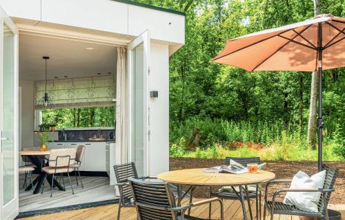 Nieuw-Bergen House | Nice Home In Afferden With Wifi