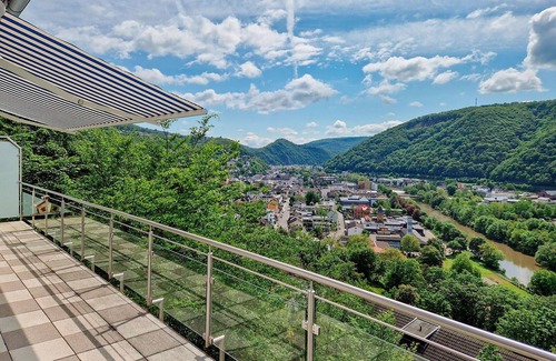 Bad Ems House | Nice home in Bad Ems with kitchen