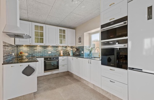 Handrup Strand House | Nice home in Ebeltoft