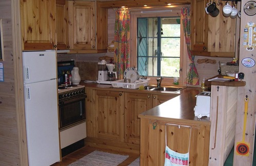 Vinje House | Nice home in Edland with sauna