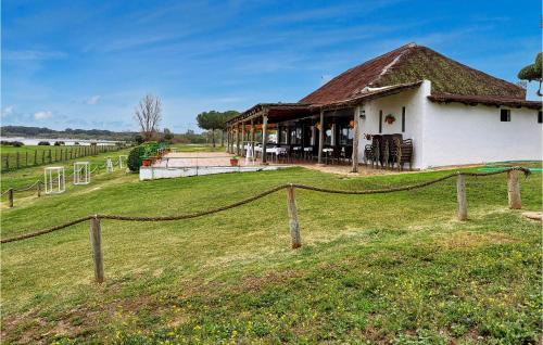 El Rocio House | Nice Home In El Rocio Almonte