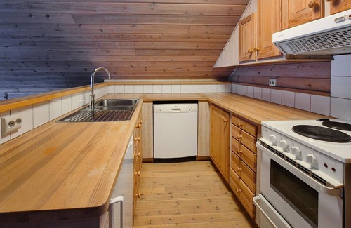 Suldal House | Nice home in Erfjord with WiFi