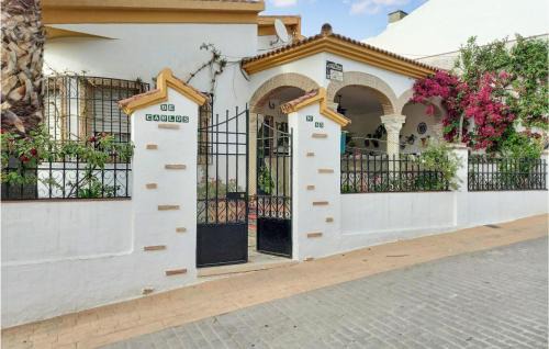 Fuente-Tojar House | Nice Home In Fuente Tojar With Wifi