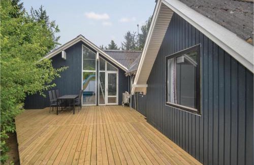 Odde House | Nice Home In Hadsund With Sauna