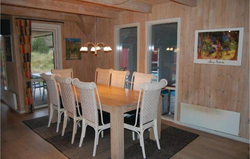 Henne Strand House | Nice Home In Henne With 4 Bedrooms, Sauna And Internet