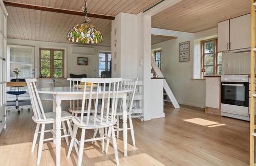 Skodshoved House | Nice home in Knebel with kitchen