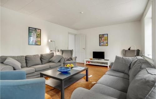 Kvaerndrup House | Nice Home In Kværndrup With Kitchen