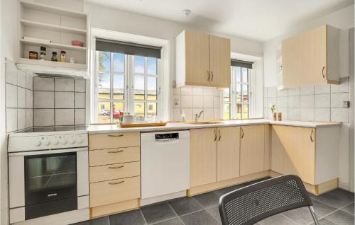Kvaerndrup House | Nice Home In Kværndrup With Kitchen
