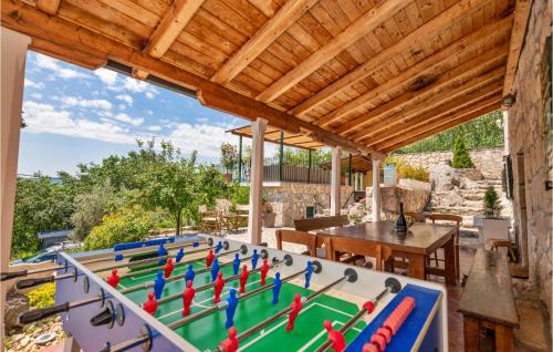 Vrgorac House | Nice Home In Orah With House A Panoramic View