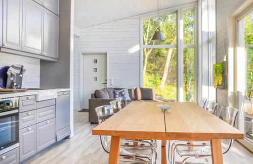 Luster House | Nice home in Ornes with house sea view