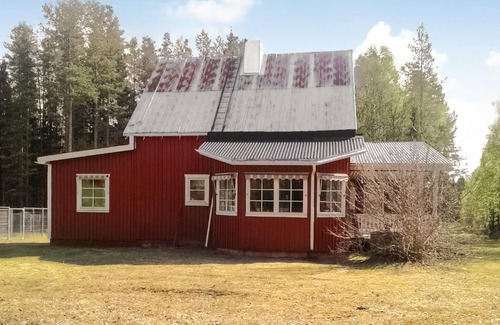 Svartbyn House | Nice home in överkalix with sauna