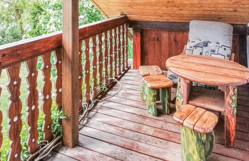 Lidzbark Warminski House | Nice home in Lidzbark Warminski