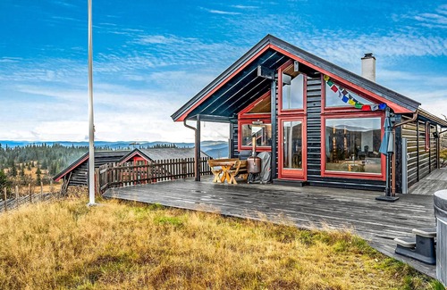 Sor-Aurdal House | Nice home in Reinli with kitchen