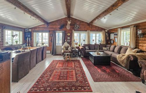 Atra House | Nice Home In Rjukan With Wifi