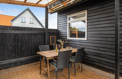 Ronne House | Nice home in Rønne with kitchen