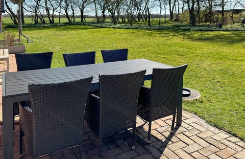 Ronbjerg House | Nice home in Roslev with WiFi