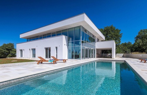 Rovinjsko Selo House | Nice home in Rovinj with sauna
