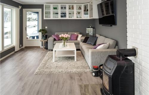 Sandefjord House | Nice Home In Sandefjord With Wifi