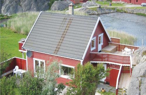 Ha House | Nice Home In Sirevåg With Kitchen