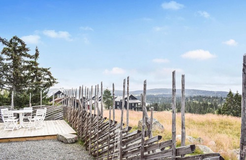 Sjusjoen House | Nice home in Sjusjøen with sauna