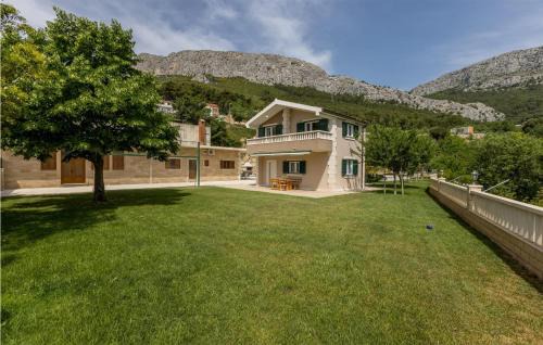 Solin House | Nice Home In Solin With Wifi