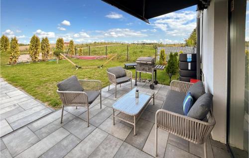 Faszcze House | Nice Home In Stare Sady With Kitchen