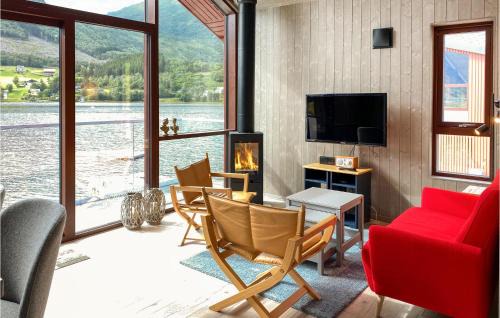 Sykkylven Apartment | Nice Home In Straumgjerde