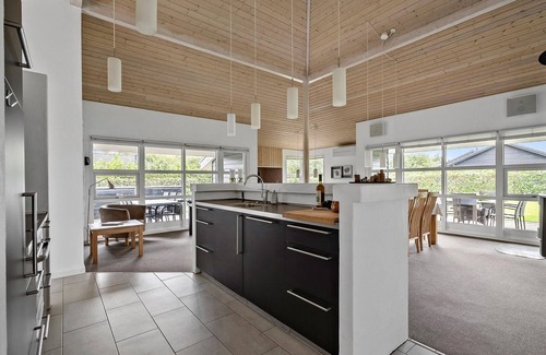 Skaven Strand House | Nice home in Tarm with sauna