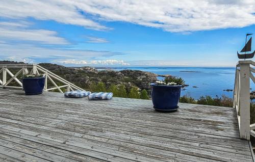 Larvik House | Nice Home In Tjodalyng With Kitchen