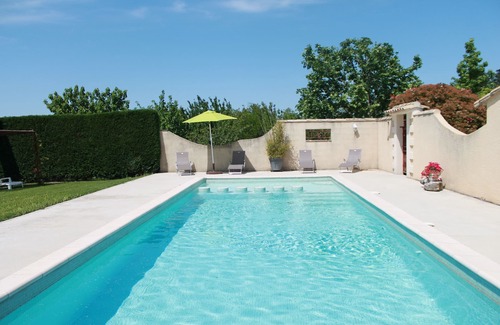 Cabannes House | NICE HOUSE IN THE COUNTRY WITH PRIVATE POOL (pets accessibility)