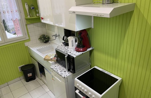 Montmagny House | Nice house with a large garden not overlooked