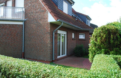 Krummhoern Apartment | Nice, modern apartment in a quiet location right on the water, WLAN