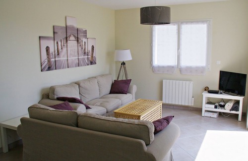 Poulgoazec House | Nice new house 3 * magnificent sea view - Calm and tranquility - Wifi/Canalsat