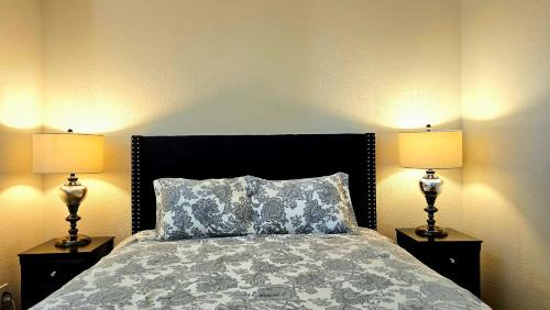 The Section Seven House | Nice Private Room in a House Close to Red Rock & Las Vegas Strip