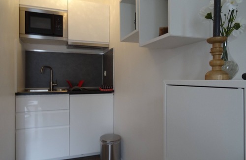 (le) Mesnil Hue Apartment | Nice studio 300 meters from the Beach