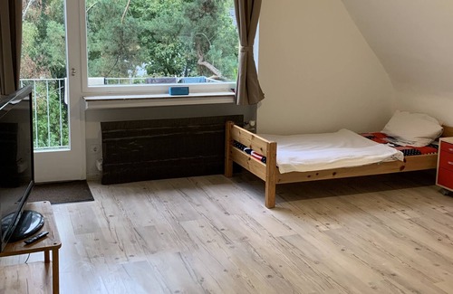 Rungsdorf Apartment | Nice studio (attic) with balcony, central location