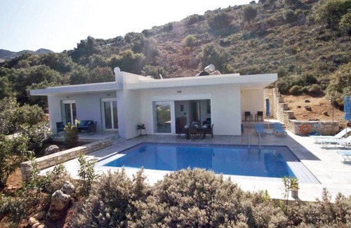 Kambia Villa | Nice villa for 1 to 4 people, sea and mountain view, private pool