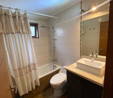 Las Condes Bed & Breakfast | Nido de Cóndores