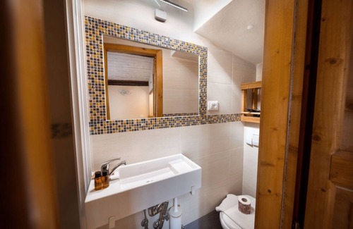 Santo Spirito Apartment | Nido Tornabuoni by MMega