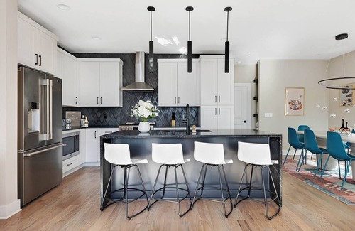 Katie Hill Neighborhood House | Night at the Disco with private rooftop hot