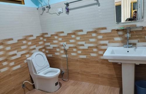 Manali Hotel | Night in Pardise Hotel Manali