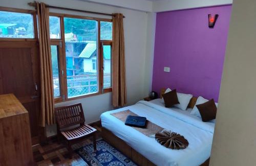 Manali Hotel | Night in Pardise Hotel Manali