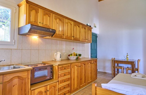 Apraos Apartment | Nikos Kalamaki Corfu Studio 3