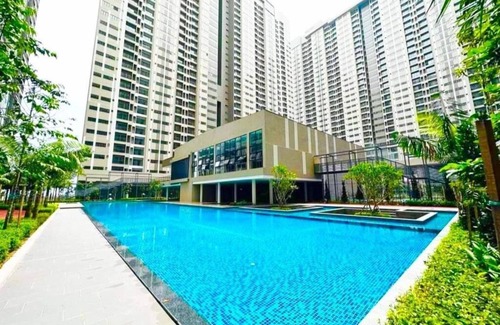 Nilai Condo | Nilai Youth City 2R2B - 4Pax HomeStay Condo FREE WIFI
