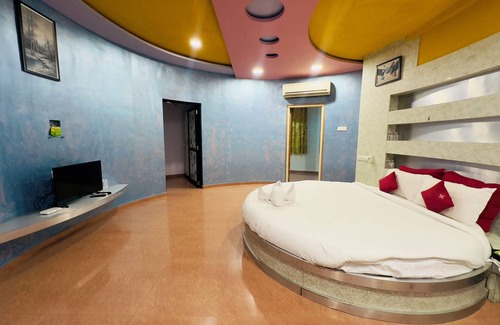 Anand Resort | Nilkanth Resort - Best Resort in Anand