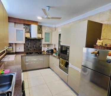 New Delhi House | Niro GK2
