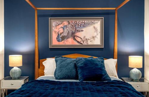 Earl's Court Apartment | Niru Experience Royal Deluxe