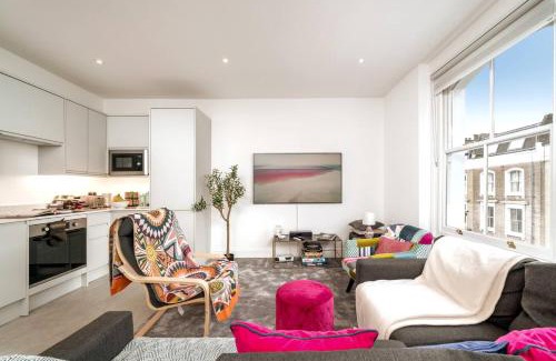 Earl's Court Apartment | Niru Experience Royal Deluxe
