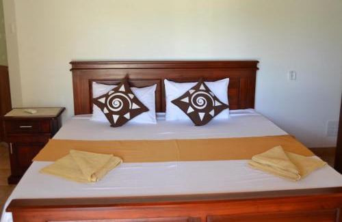 Kudawa Resort | Nirukthie Beach Resort & Restaurant